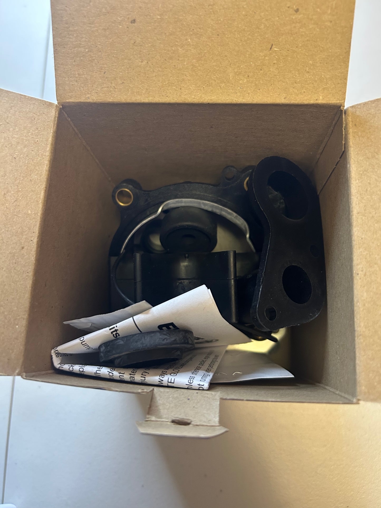 El kit completo de bomba de agua Johnson Evinrude reemplaza a 5001594 para motores V4 V6 Looper.